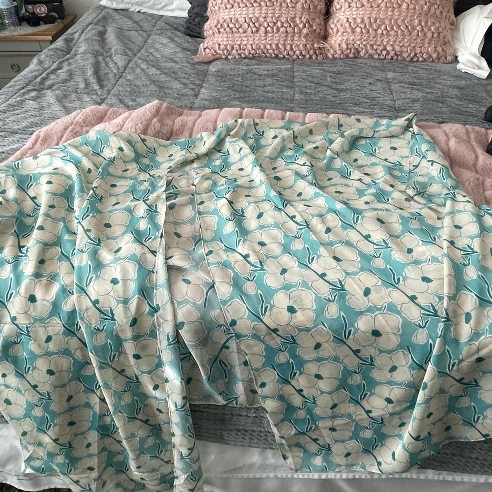 Kori Floral kimono in Teal and Cream